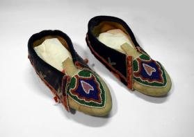 Child Moccasins