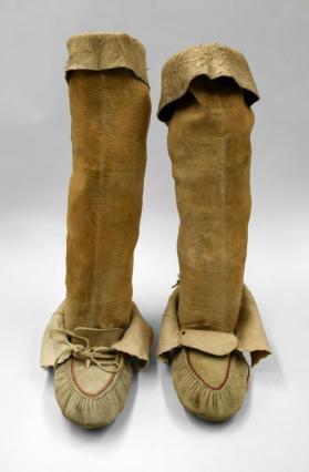 Man's Winter Moccasins