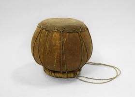 Puniu (Knee Drum)