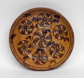 Sgraffito Plate with Pinwheel Design