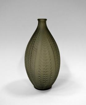 Acacia Vase