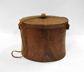 Tuluma (Lidded Box)